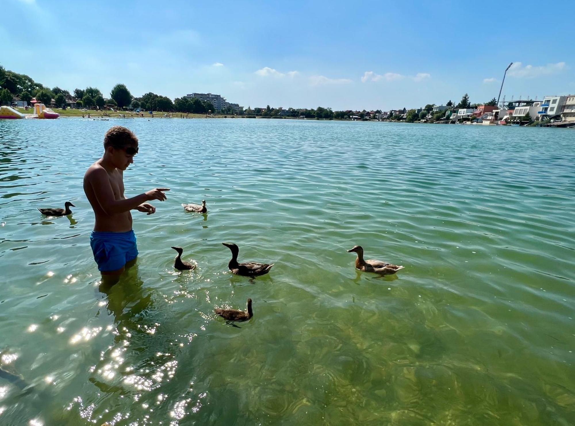 Lake House Senec Exterior foto